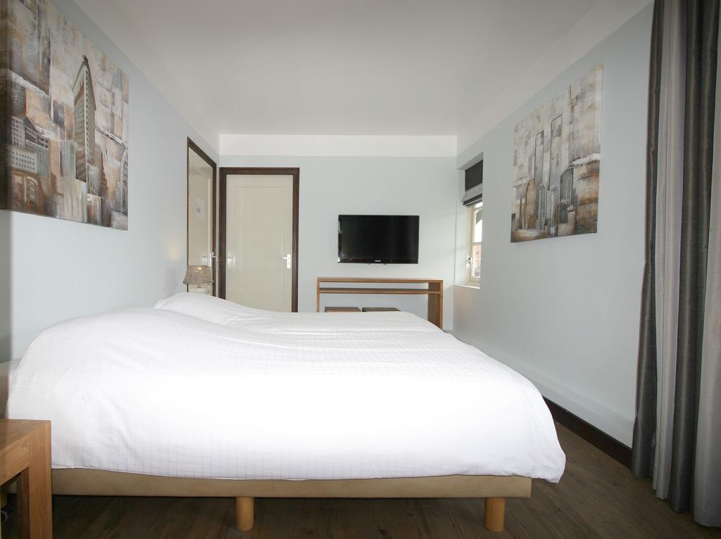 Strandhotel Dennenbos Oostkapelle Εξωτερικό φωτογραφία