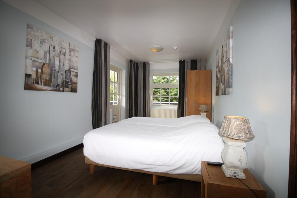 Strandhotel Dennenbos Oostkapelle Εξωτερικό φωτογραφία